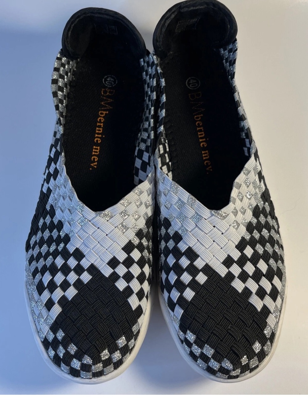 BERNIE MEV NEW YORK Size US 8.5 EU‎ 39Slip-On Black/White Woven Flats Shoes
